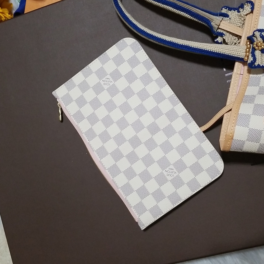 ❤️SOLD❤️Louis Vuitton Neverfull MM Damier Azur - Picture 3 of 9